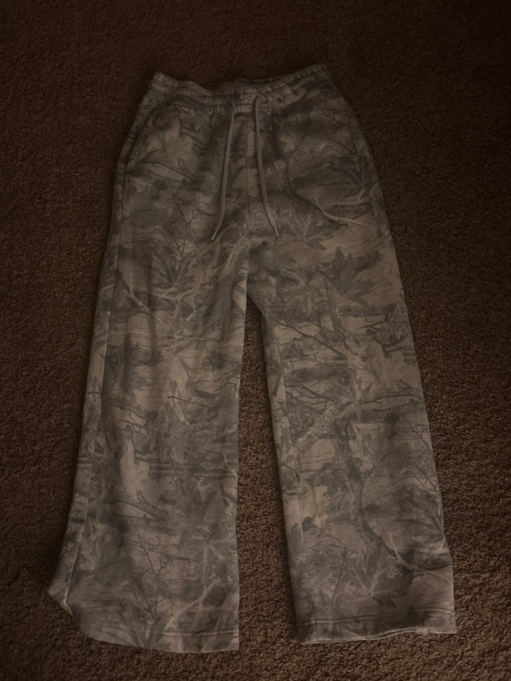 Hollister Men's cameo feel good baggy sweatpants men’s small